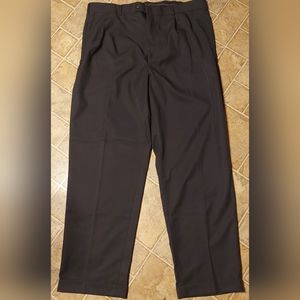 MEN'S SZ 40X32 PRO TOUR GOLF BLACK PLEATED FRONT DRESS PANTS